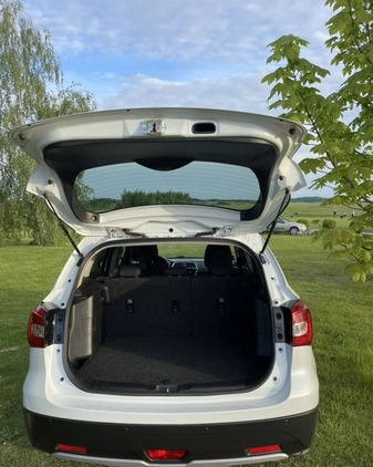 Suzuki SX4 S-Cross cena 51000 przebieg: 164000, rok produkcji 2016 z Kraków małe 232